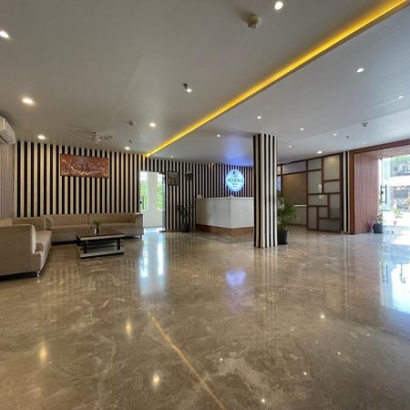 Seasons Sajjangarh Hotel Udaipur Ngoại thất bức ảnh