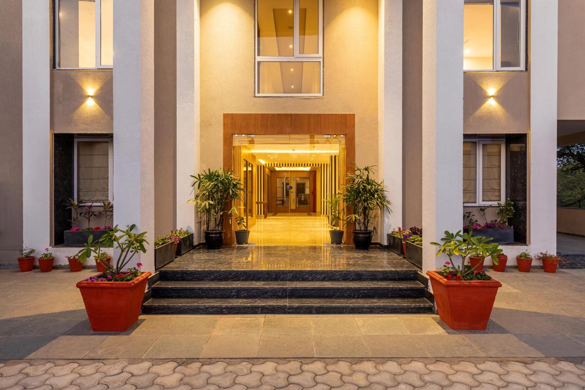 Seasons Sajjangarh Hotel Udaipur Ngoại thất bức ảnh